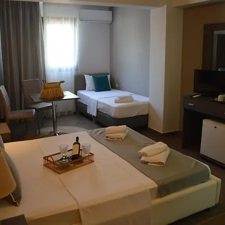 Aqua Mare Sea Side מלון דירות Nea Kallikrateia