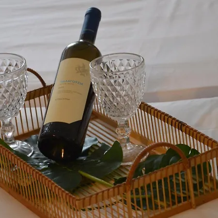 Aqua Mare Sea Side Aparthotel