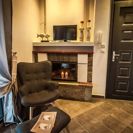 Aqua Mare Sea Side Aparthotel 3*