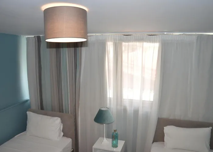 Aqua Mare Sea Side Nea Kallikrateia