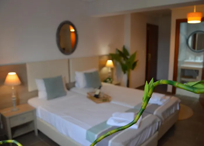 Aqua Mare Sea Side Nea Kallikrateia